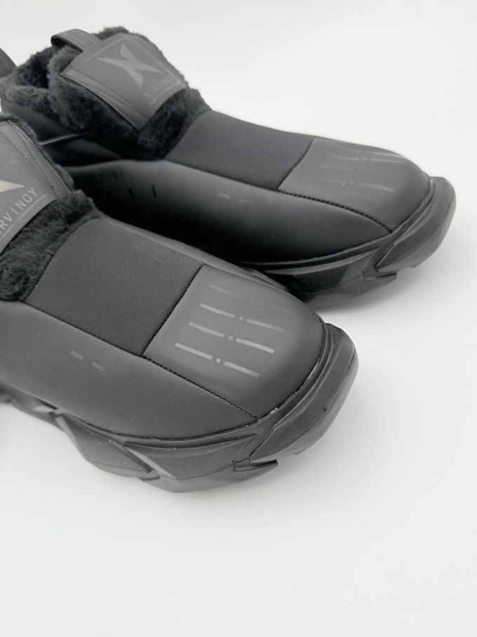 Зимові кросівки на хутріNORVINCY "Total Black" Fur Edition