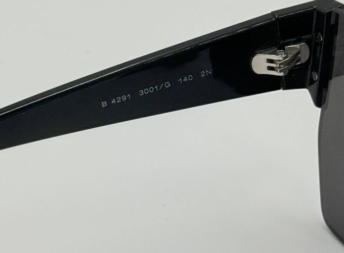 Сонцезахисні окуляри Burberry 0BE4291